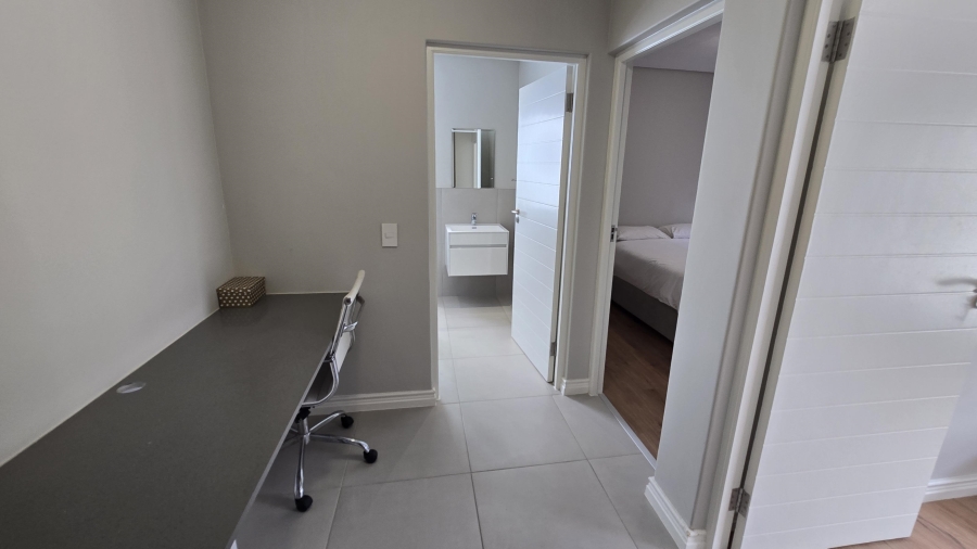 To Let 3 Bedroom Property for Rent in Groot Phesantekraal Estate Western Cape